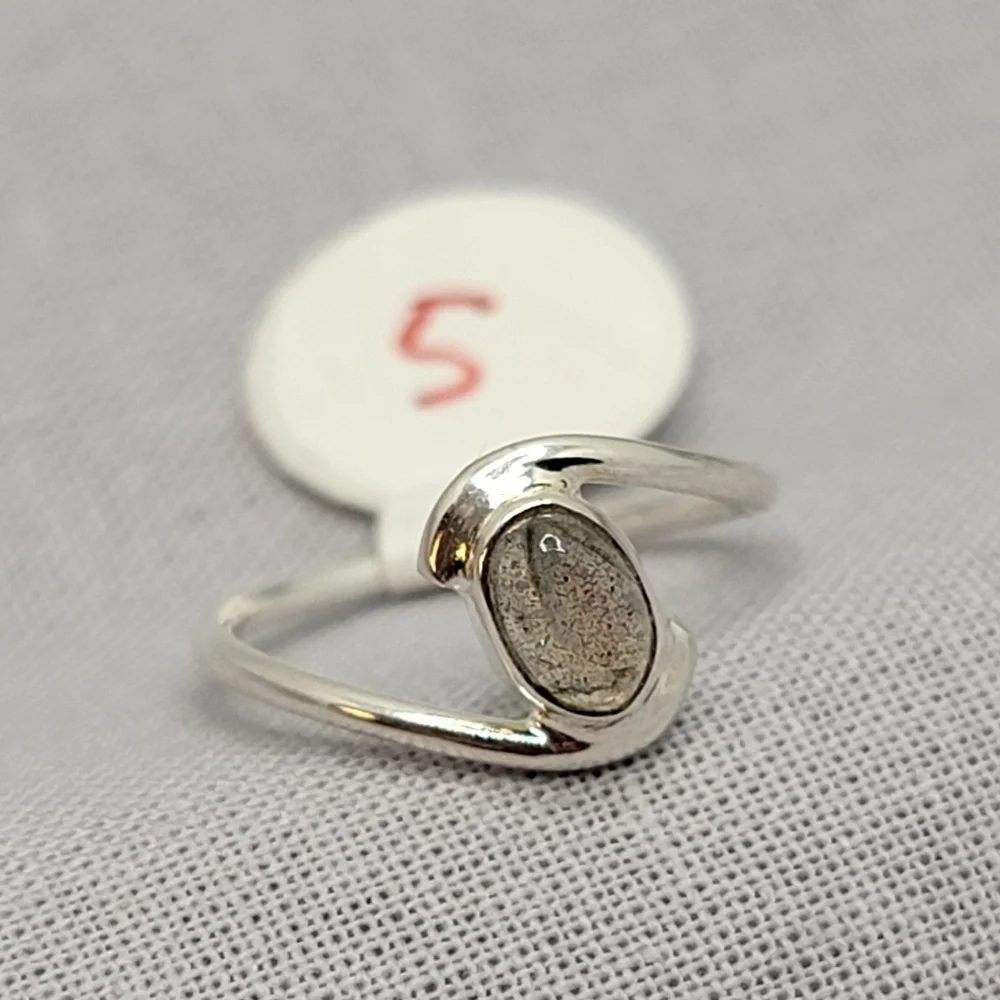 Blue Fire Labradorite 925 Sterling Silver Genuine Gemstone Ring Dainty